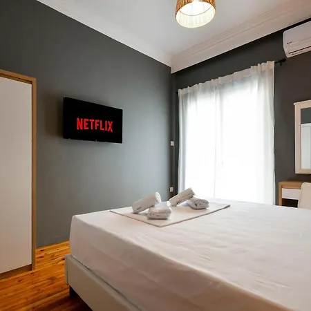 Center Superior * Thessalonique