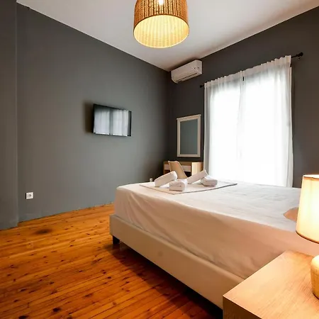 Apartment Center Superior