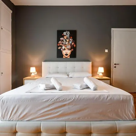 Center Superior Apartment *