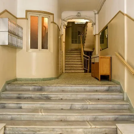 Apartment Center Superior *
